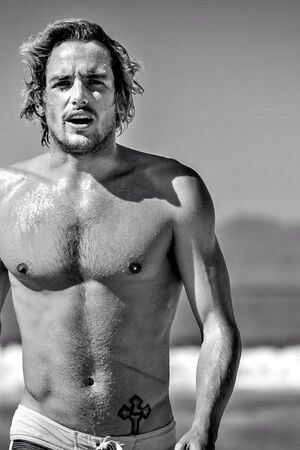Tyler Nixon